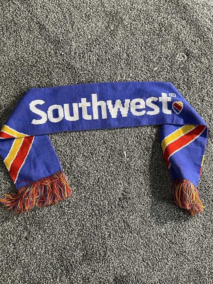 Cachecol Southwest Airlines franja de malha reversível  - Imagem 1 de 1