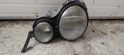Faro delantero izquierdo mercedes-benz e w210 Foto 1 de 3