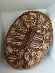 Vintage Handmade Oval Wicker 2 Tone Brown Centrepiece Fruit/Bread Basket- 15" - Picture 1 of 9