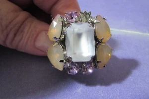 STRETCH ring - about 1" square - one stone missing - size range 8 and above??? - Picture 1 of 5