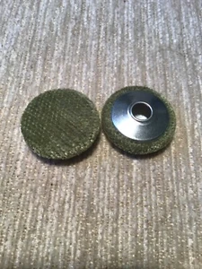 Moos Pimlico Chenille Samt 36L/23mm Polsterband Rücken Knöpfe grün - Bild 1 von 1