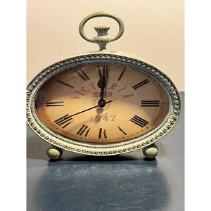 Victoria Station 1747 Clock  - Picture 1 of 9