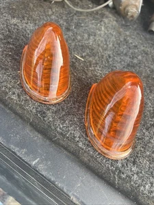 2 Glass Original DO-RAY LAMP co. 411 Clearance Marker Light Amber Glass Lens - Foto 1 di 4