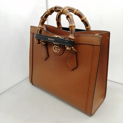 Bolso de Hombro Gucci Diana Pequeño Bandolera 2 Vías Cuero Marrón Bolsillo 702721 Foto 1 de 4