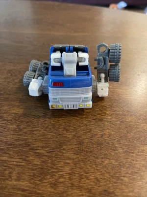 Autobot Armorhide Scout Class Cybertron Cyber Key Transformers 2005 Incomplete - Image 1 of 3