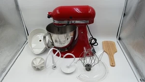 Batidora de pie artesanal KitchenAid® y 6 accesorios, 5 cuartos de galón - rojo imperio *probada* - Imagen 1 de 6