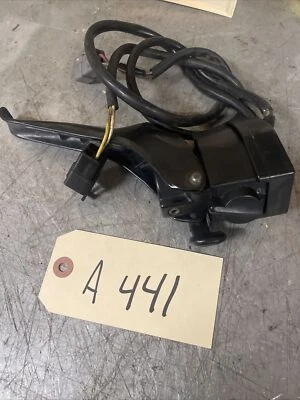 Bombardier Ski-Doo 1994 Grand Touring 580cc MANGO DE FRENO + INTERRUPTOR Foto 1 de 4