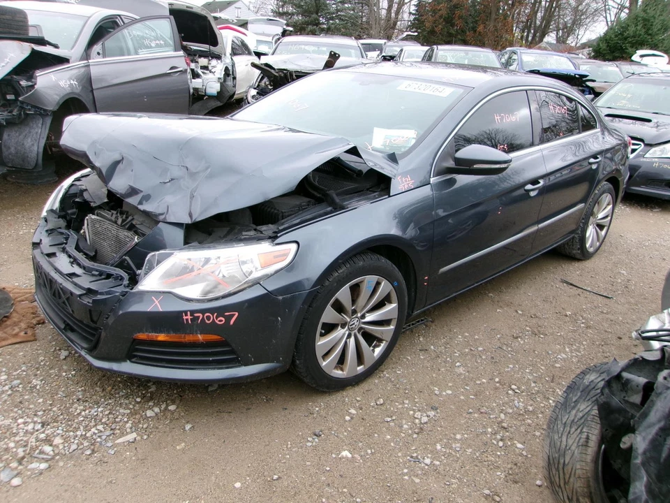 Used Front Right Seat Front fits: 2012 Volkswagen Cc bucket leatherette electric Foto 1 de 4
