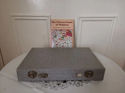 VINTAGE MAH JONG SET COMPLETE IN A FABRIC CASE MAH JONGG -   Bamboo Backed - Image 1 of 4