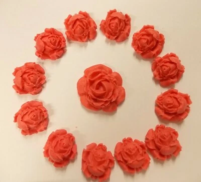 Tortenaufleger Fondant Rose Zuckerblumen Zuckerfiguren Tortendeko 13 Rote Rosen - Bild 1 von 2
