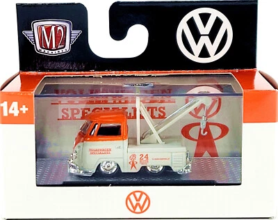 1/64th M2 Machines Auto Thentics R96 1960 VW Single Cab Tow Truck - Image 1 of 4