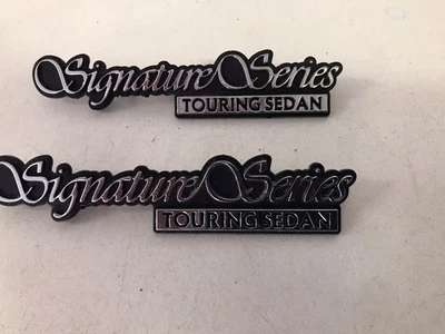 Lincoln Town Car Signature Series Touring Sedan 1998 1999 2000 2001 2002 escritura Foto 1 de 2