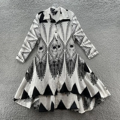 Vestido Estilo Paso Pequeño Mediano Negro Blanco Geo Bolsillos Lagenlook Plumero Artístico Foto 1 de 4