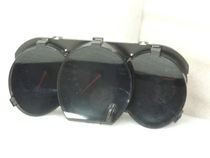 Suzuki Grand Vitara III MPH Speedometer Instrument Cluster 34101-67JC0 - Picture 1 of 9