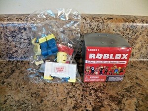 Las Mejores Ofertas En Roblox Caja Ninos Tv Peliculas Y Videojuegos De Figuras De Accion Ebay - serie roblox 24 de paquetes ladrillo de cubo caja