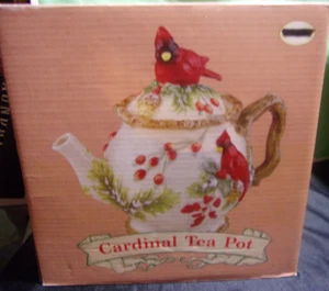 Christmas Traditions 30oz  Cardinal Tea Pot new in box. - Picture 1 of 6