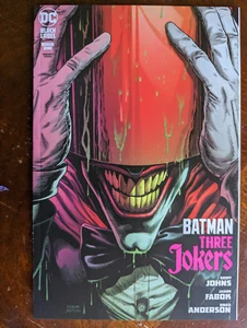 Batman: Three Jokers #1 9,6 casi nuevo+ DC Fabok Variante Capucha Roja Alto Grado 2020 con tarjeta - Imagen 1 de 9