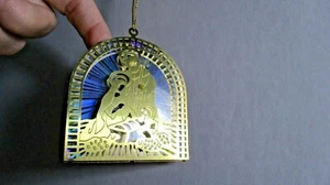 PRESEPE finitura oro 3D con ORNAMENTO NATALIZIO Maria Giuseppe & Bambino Gesù - Foto 1 di 2