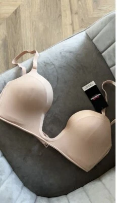 Wonderbra Ultimate Plunge Bra W00J5Womens Sexy Plunge Cleavage Bras 38DD ( 85E ) - Image 1 of 4