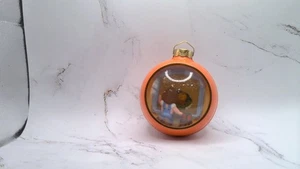 Hallmark Holiday Friendship ricordo ornamento ragazza finestra da disegno 3 pollici - Foto 1 di 4