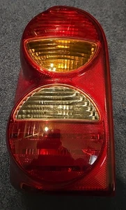 2002 2003 2004 Jeep Liberty Left Driver LH Side Tail Light OEM P4949 DW - Picture 1 of 12