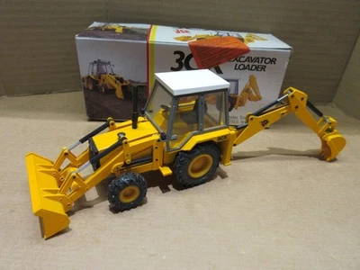 NZG JCB 3CX BACKHOE LOADER GREY CAB LOADER MODEL RARE JCB 3CX RARE - image 1 of 4