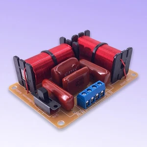 2 Way Audio Crossover Adjustable Treble Bass Bass Speaker Crossover 4-8 Ohm Home - Picture 1 of 5
