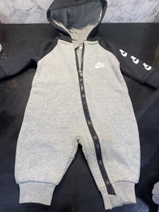 NIKE 3 Month Sweatshirt Material One Piece W-hood Zip Front LOGO New W- Tags - Picture 1 of 8
