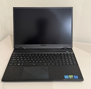 GIGABYTE AORUS RTX 4070 QHD+ 2560x1600 240Hz Core i7 13700H 16GB DDR5 - Picture 1 of 20