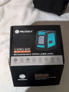 Laser Level 12 Lines 3D Rechargeable Gauge Self-Leveling Vertical Cross Leveling - Picture 1 of 6