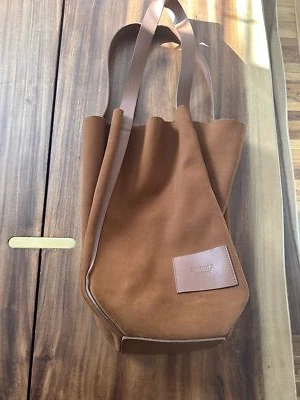 Shinola Detroit 中号购物手提包干邑皮革 — 第 1/2 张图片