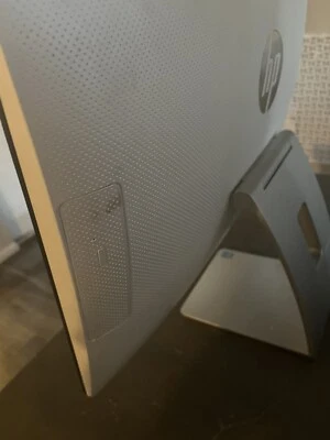 HP Pavilion 22-a113w 21.5in. (1TB, 2.9GHz, 4GB) All-in-One Desktop - N0B09AA - Image 1 of 4