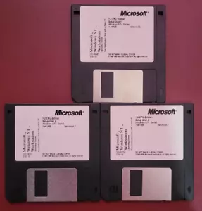 Original Microsoft Windows NT 4.0 Server Installation disks - Picture 1 of 1