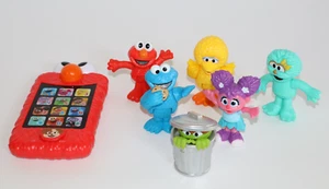 SESAME STREET 9 Assorted Mixed Figures Lot & Learn with Elmo Phone - Picture 1 of 23