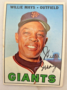 1967 WILLIE MAYS TOPPS CARD # 200 IN GOOD CONDITION W/SIGNATURE