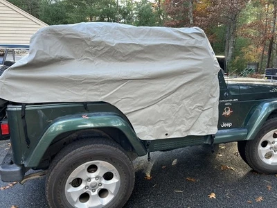 Cubierta de cabina Crown Automotive CC10209 Rough Trail para Wrangler TJ Foto 1 de 4