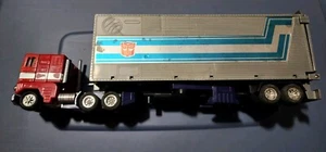 G1 1984 OPTIMUS PRIME • T4 FIXER UPPER • VINTAGE G1 TRANSFORMERS - Picture 1 of 8