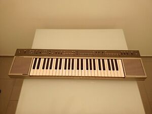 Synth Yamaha Keyboard Portatone ps 55 vintage 1983