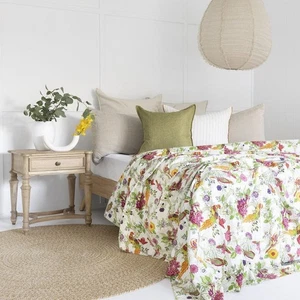 Anya Indian Kantha Quilt Throw – Indian Bedspread - Picture 1 of 3