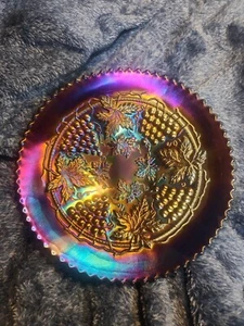 Amazing Amethyst Grape and Cable Northwood Carnival Plate. Excellent Condition! - Picture 1 of 6