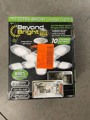 Panel ultrabrillante de luz LED para garaje Beyond Bright Super Nova Foto 1 de 4