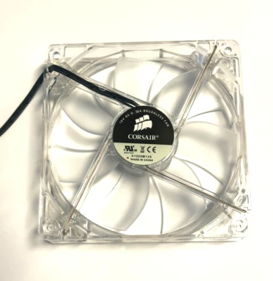 Corsair CO-8950010 Graphite Series 230T 120mm Replacement Fan Red LED - Image 1 of 3