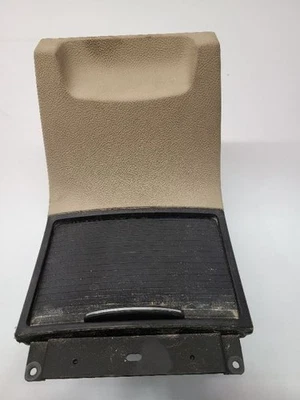 2006 07 08 09 10 2011 CADILLAC DTS CONSOLE CUP HOLDER ASSEMBLY 25804616 - Image 1 of 4