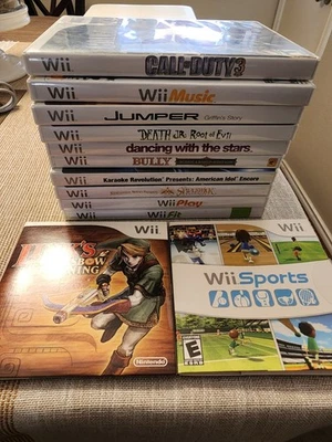 Wii Games Bundle - Image 1 of 4