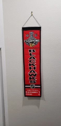 Chicago Blackhawks 2010 Champions WOOL HERITAGE BANNER 8"X32" NCAA pennant Cover