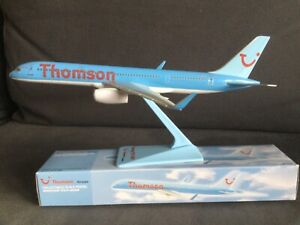 Thomson Airways Boeing 757-200 Premier Portfolio Push Fit Model 1:200 Scale