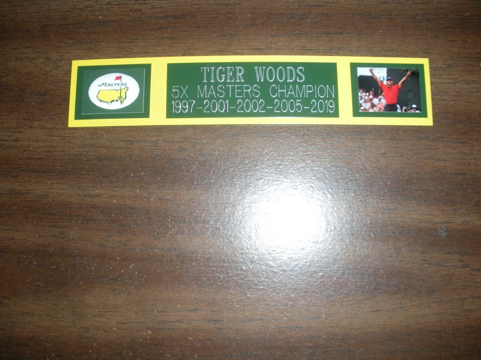 PLACA DE IDENTIFICACIÓN GRABADA TIGER WOODS (5X MASTERS CHAMPION) PARA FOTO/PANTALLA/PÓSTER Foto 1 de 1
