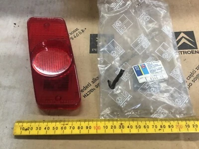peugeot 504 coupe cabriolet left nsr  rear centre lens 634576 Seima 629g 2020t - Image 1 of 3
