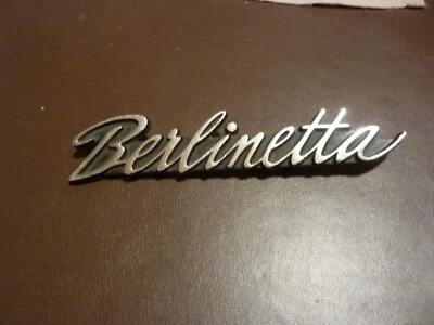 Insignia OPEL MANTA BERLINETTA. Nuevo stock antiguo. Original. Foto 1 de 2