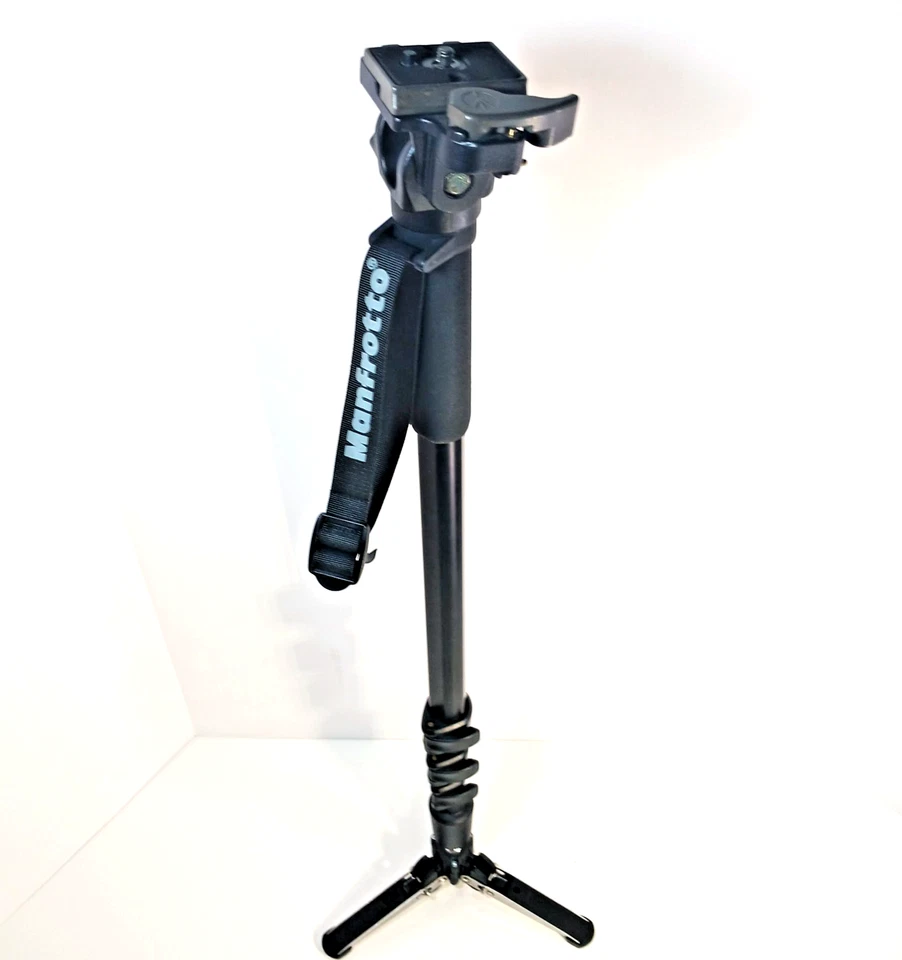 Manfrotto Camera Tripod/Monopod 560B-1 With Quick Release Plate - Image 1 of 4